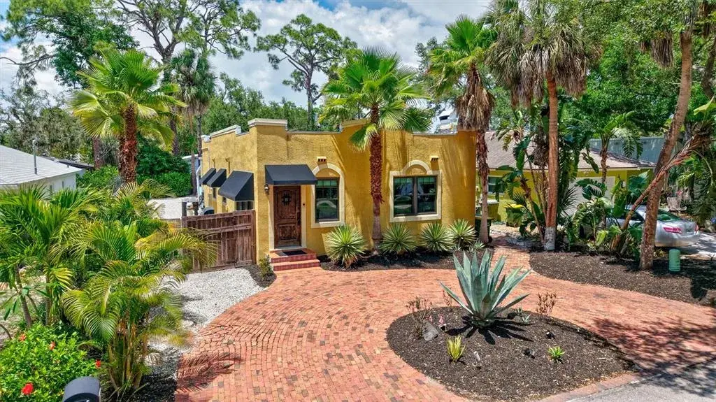 Property for sale at 2437 FLOYD STREET, SARASOTA, FL, 34239