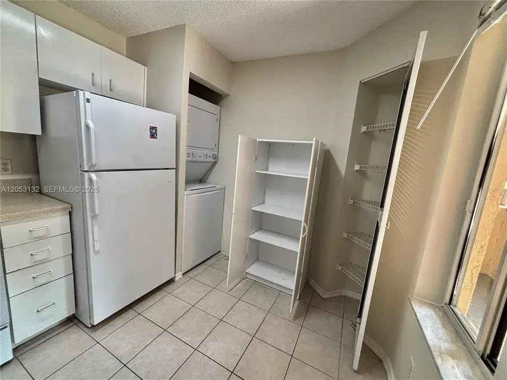 Property for sale at 1040 CORAL SPRINGS CLUB UNIT 1040, CORAL SPRINGS, FL, 33071