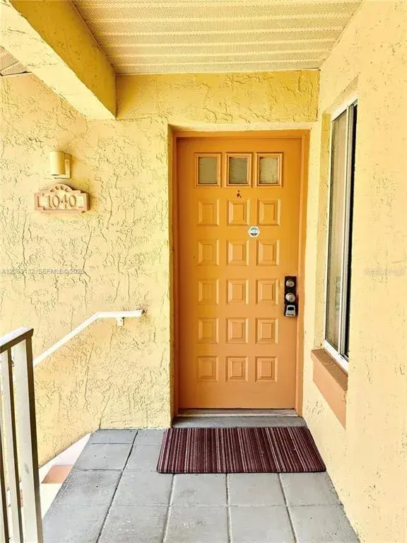 Property for sale at 1040 CORAL SPRINGS CLUB UNIT 1040, CORAL SPRINGS, FL, 33071