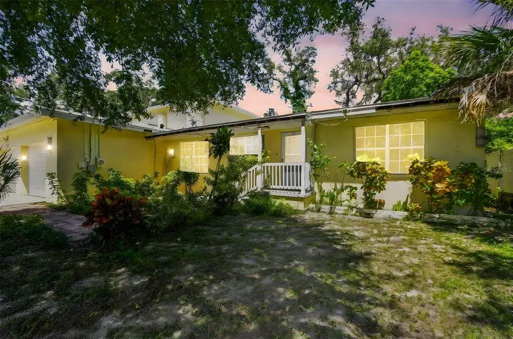 Property for sale at 1377 S WASHINGTON AVENUE, CLEARWATER, FL, 33756