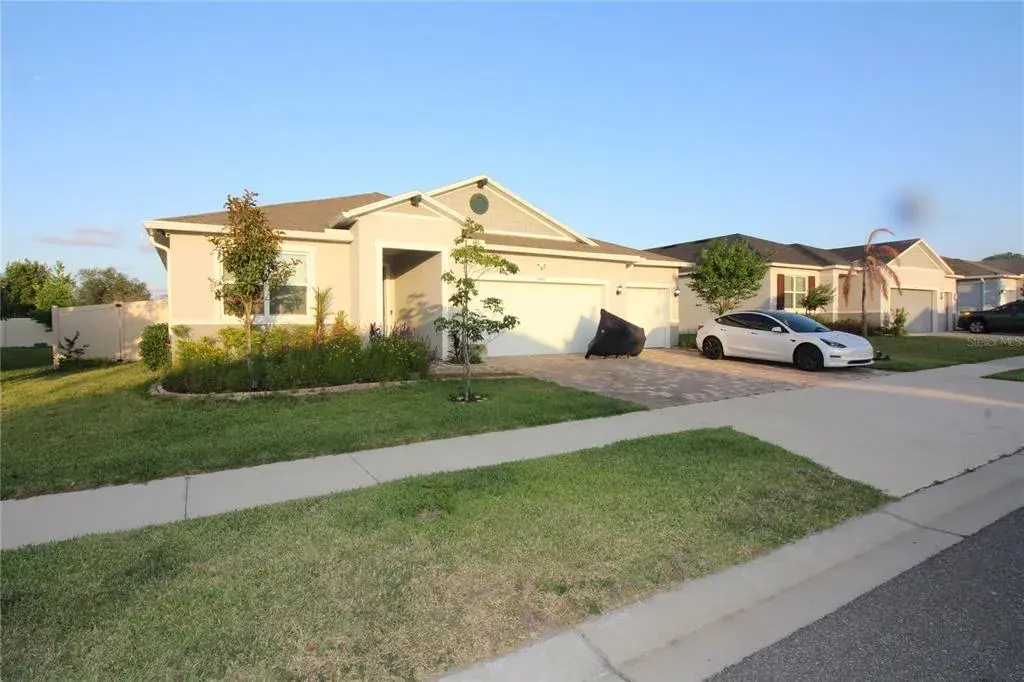 Property for sale at 9449 SANDERS PARK PLACE, SEFFNER, FL, 33584