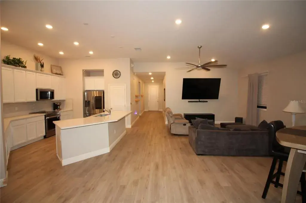 Property for sale at 9449 SANDERS PARK PLACE, SEFFNER, FL, 33584