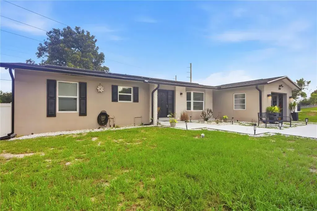 Property for sale at 2067 E BARLINGTON DRIVE, DELTONA, FL, 32725