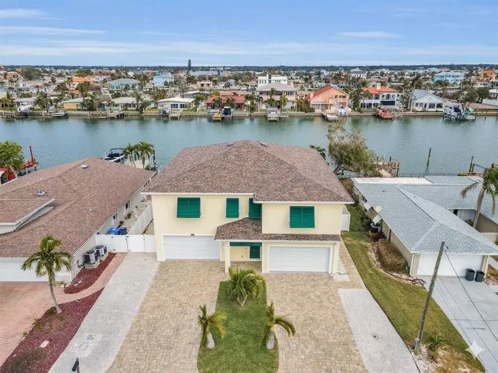 Property for sale at 11325 5TH STREET E, TREASURE ISLAND, FL, 33706
