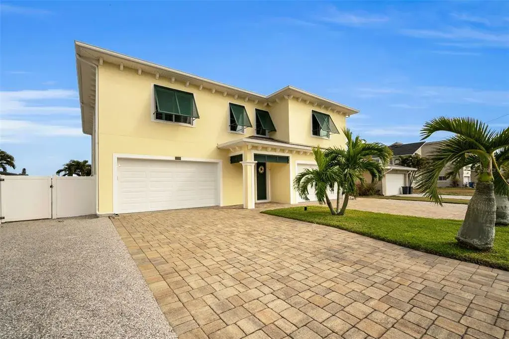 Property for sale at 11325 5TH STREET E, TREASURE ISLAND, FL, 33706