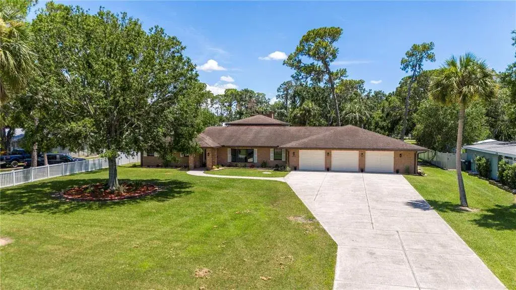 Property for sale at 404 DICKMAN DRIVE SW, RUSKIN, FL, 33570