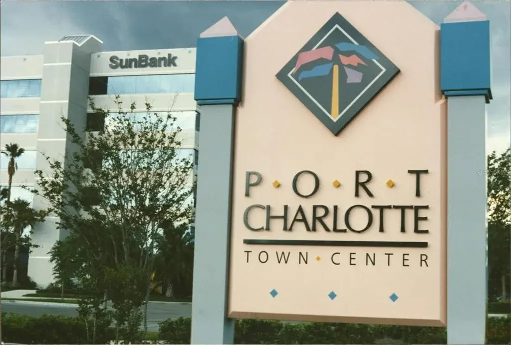 Property for sale at 1044 BISCAYNE DRIVE, PORT CHARLOTTE, FL, 33953