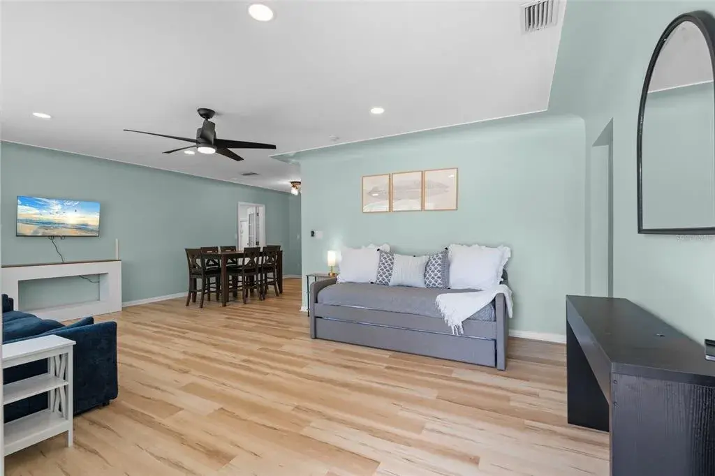 Great Room/Entry way