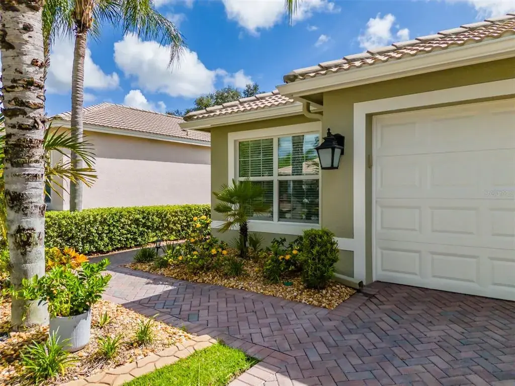 Property for sale at 15818 COBBLE MILL DRIVE, WIMAUMA, FL, 33598