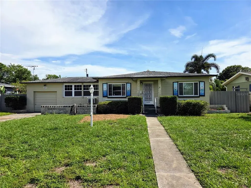 Property for sale at 6044 BURLINGTON AVENUE N, ST PETERSBURG, FL, 33710
