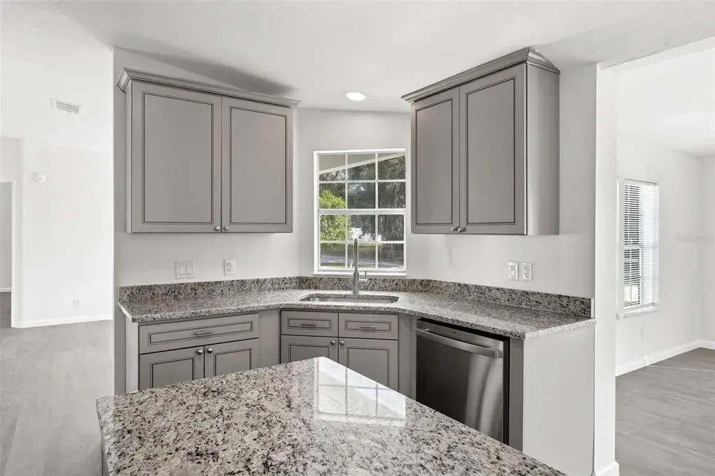 Property for sale at 5180 LEXINGTON CIRCLE, WILDWOOD, FL, 34785