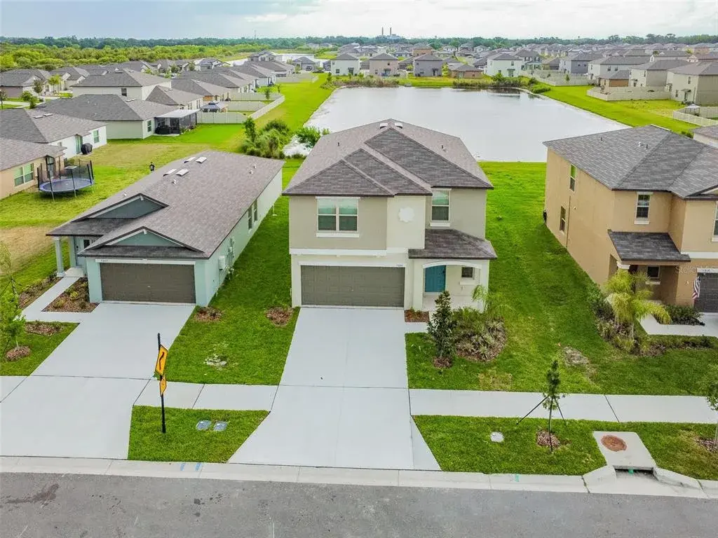 Property for sale at 5064 WHITE CHICORY DRIVE, APOLLO BEACH, FL, 33572