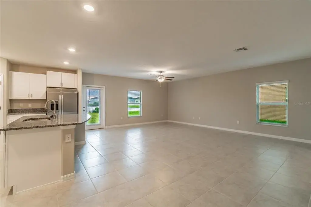 Property for sale at 5064 WHITE CHICORY DRIVE, APOLLO BEACH, FL, 33572