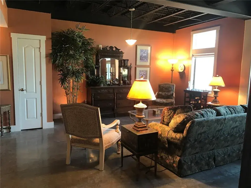 Property for sale at 125 N KENTUCKY AVENUE UNIT 203, LAKELAND, FL, 33801