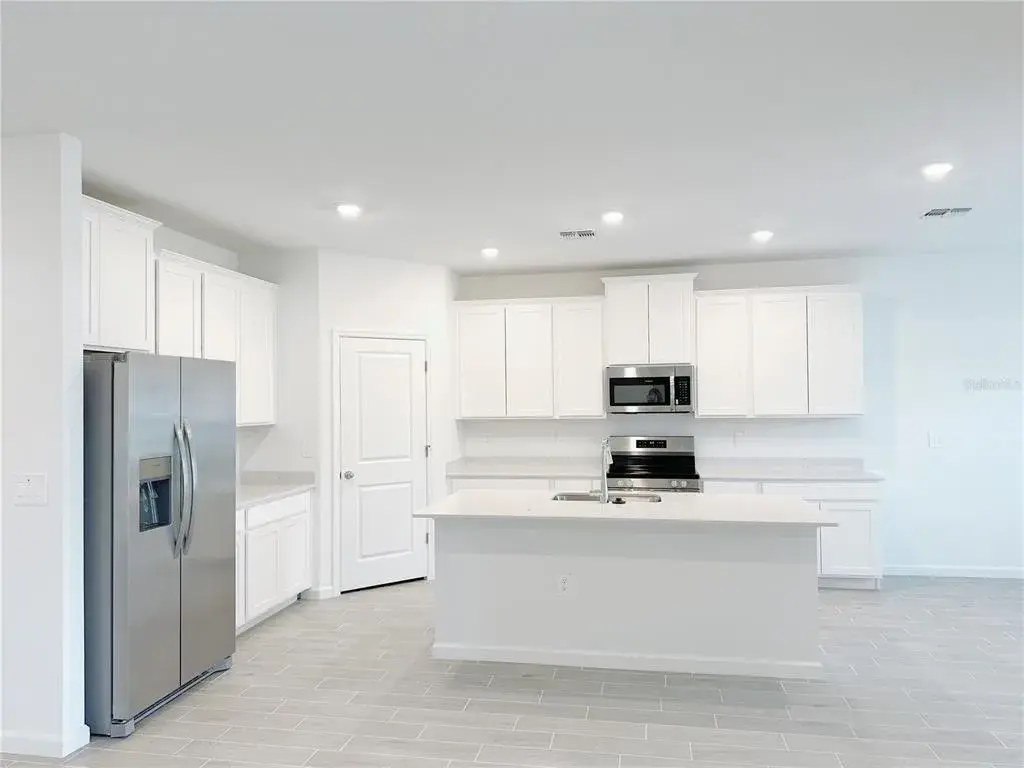 Property for sale at 6583 SW 89TH LOOP, OCALA, FL, 34476