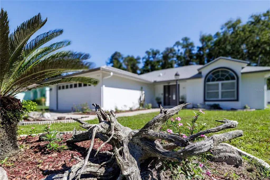 Property for sale at 42 ZAUN TRAIL, PALM COAST, FL, 32164