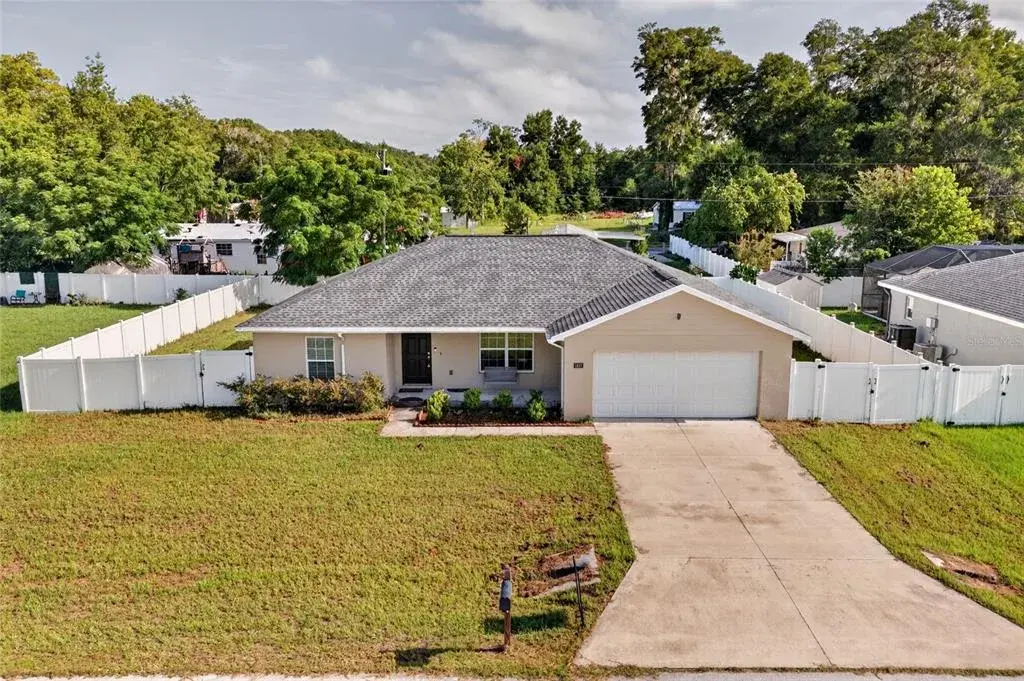 Property for sale at 1437 NE 161ST PLACE, CITRA, FL, 32113