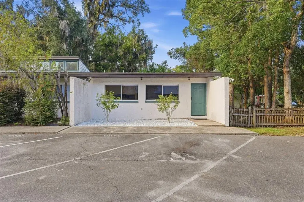 Property for sale at 747 SE 2ND PLACE UNIT 10, GAINESVILLE, FL, 32601