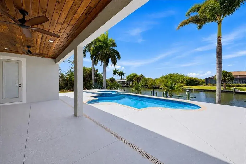 Property for sale at 15408 MELPORT CIR, PORT CHARLOTTE, FL, 33981