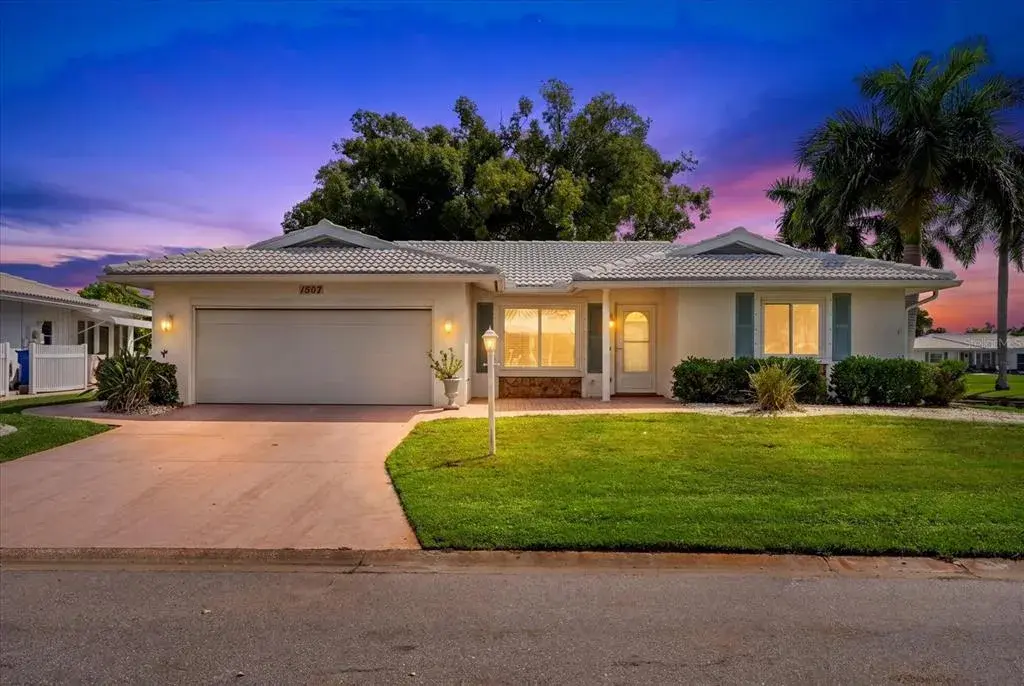 Property for sale at 1507 N KNOLLWOOD DRIVE, BRADENTON, FL, 34208
