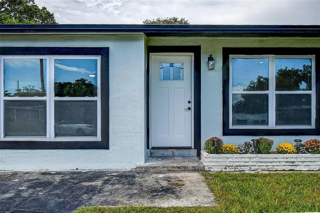 Property for sale at 7580 MEADOWLAWN DRIVE N, ST PETERSBURG, FL, 33702