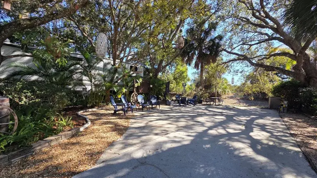 Property for sale at 174 APPALOOSA TRAIL, RIVER RANCH, FL, 33867