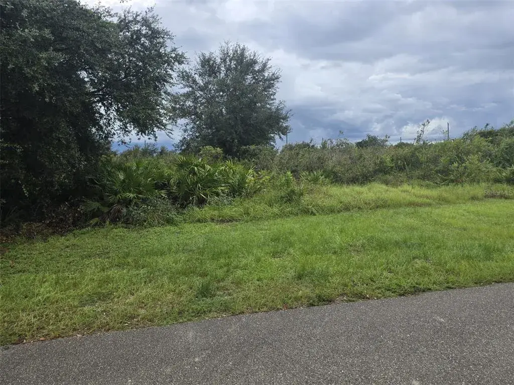 Property for sale at 2605 70TH STREET W, LEHIGH ACRES, FL, 33971