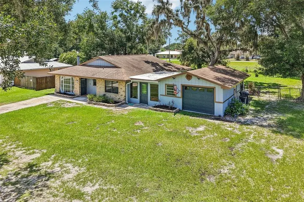 Property for sale at 2718 SHADYWOOD PLACE, LAKELAND, FL, 33810