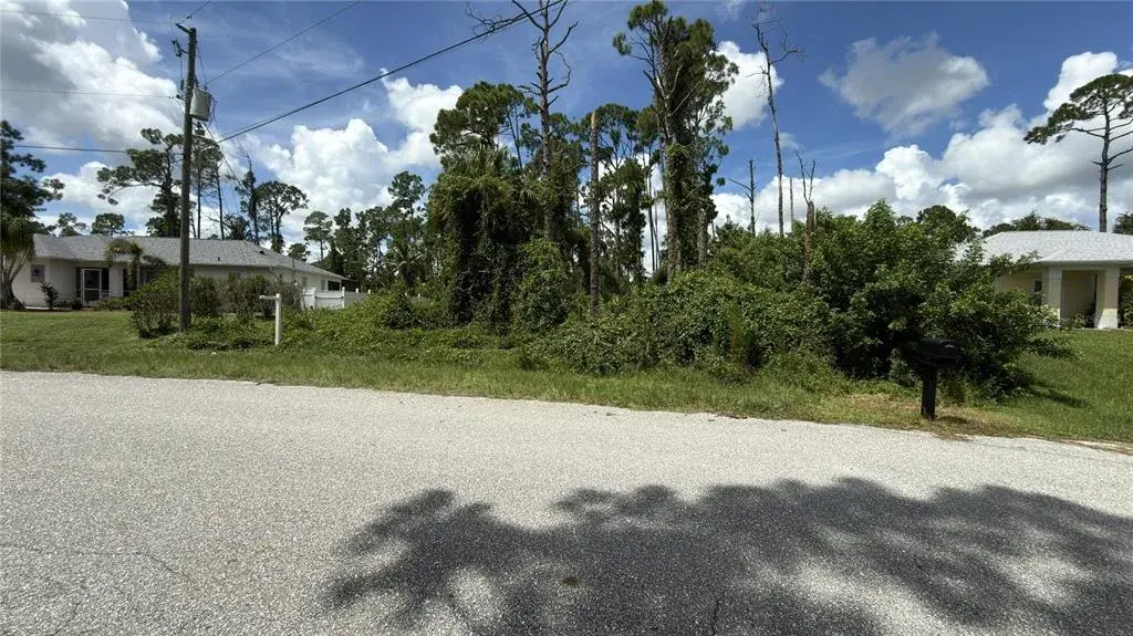 Lot 22 Mosaic St., North Port FL