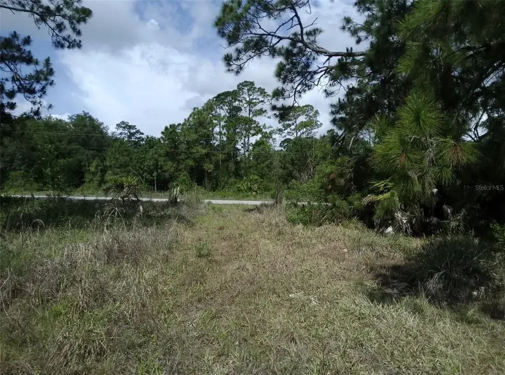 Property for sale at 705 HORSE CLUB AVENUE, CLEWISTON, FL, 33440