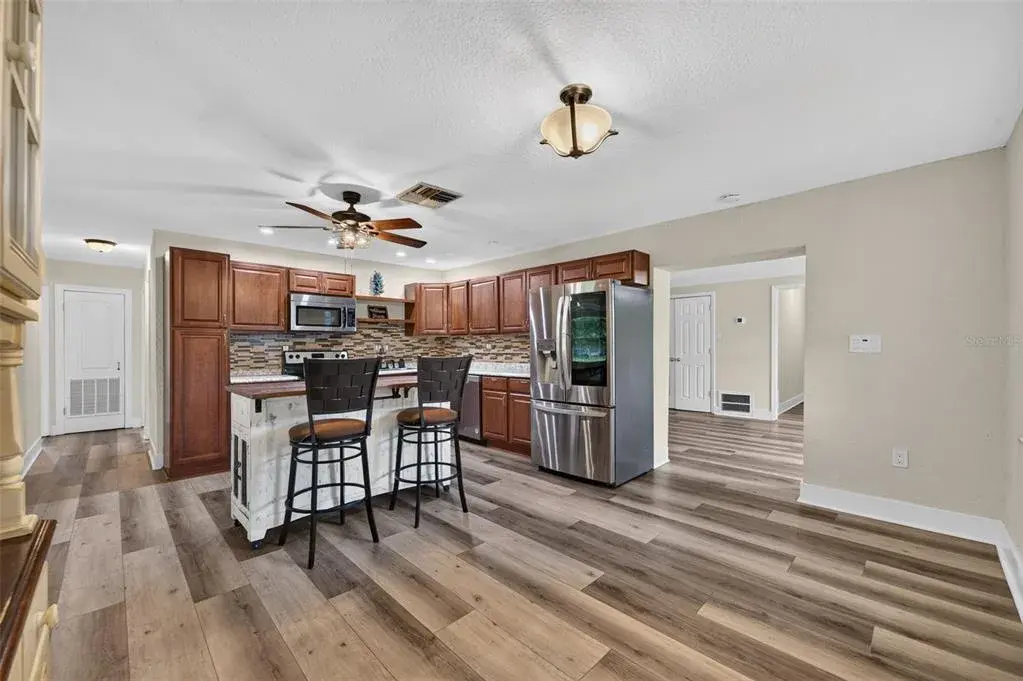 Property for sale at 20963 E COLONIAL DRIVE, CHRISTMAS, FL, 32709