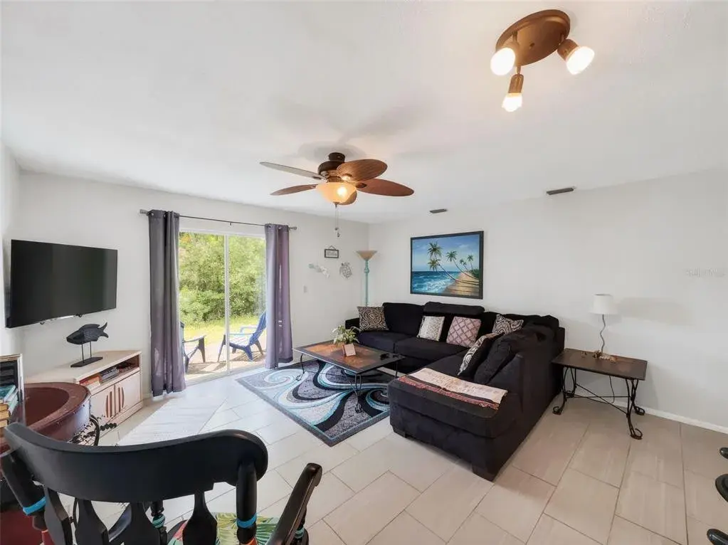 Property for sale at 175 YORKTOWNE DRIVE UNIT UT11, DAYTONA BEACH, FL, 32119
