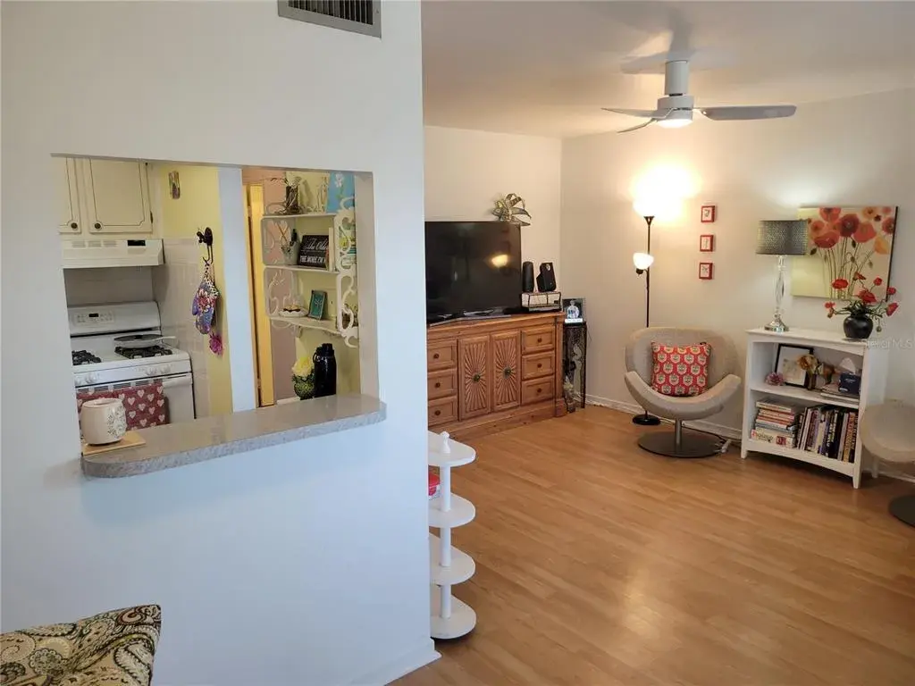 Property for sale at 5945 21ST STREET N UNIT 18, ST PETERSBURG, FL, 33714