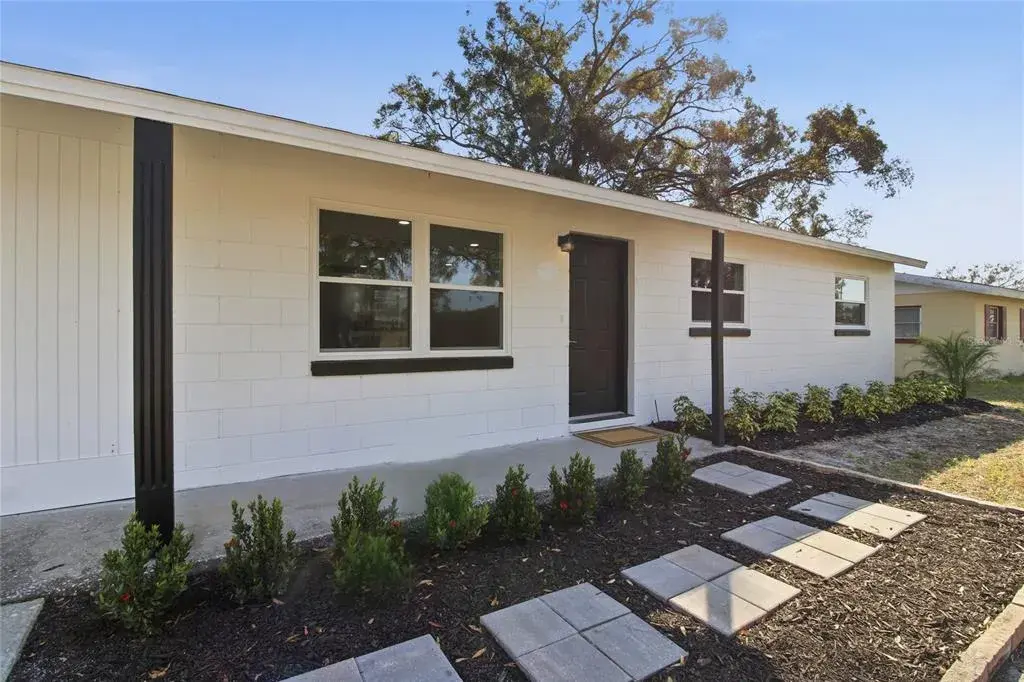 Property for sale at 2575 EDMOND CIRCLE, AUBURNDALE, FL, 33823