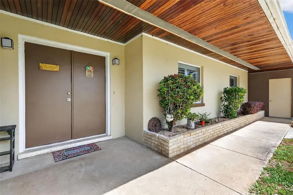 Property for sale at 17923 FLORIDA STREET, UMATILLA, FL, 32784