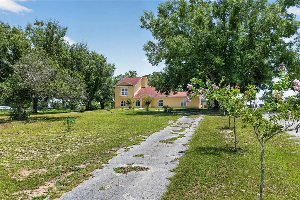 Property for sale at 3830 GRIFFIN VIEW DRIVE, LADY LAKE, FL, 32159