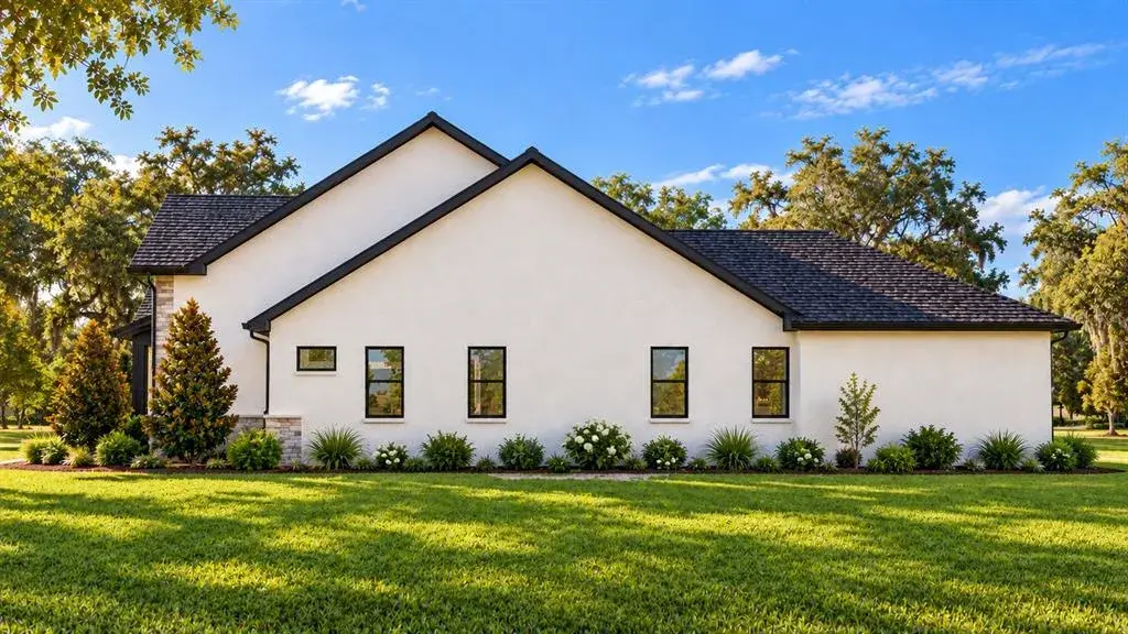 Property for sale at 10630 COUNTY ROAD S, LITHIA, FL, 33547