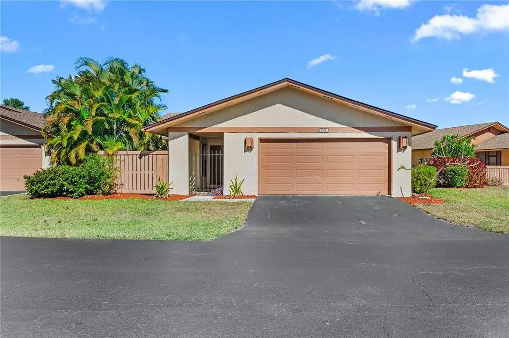 Property for sale at 6479 ROYAL WOODS DRIVE, FORT MYERS, FL, 33908