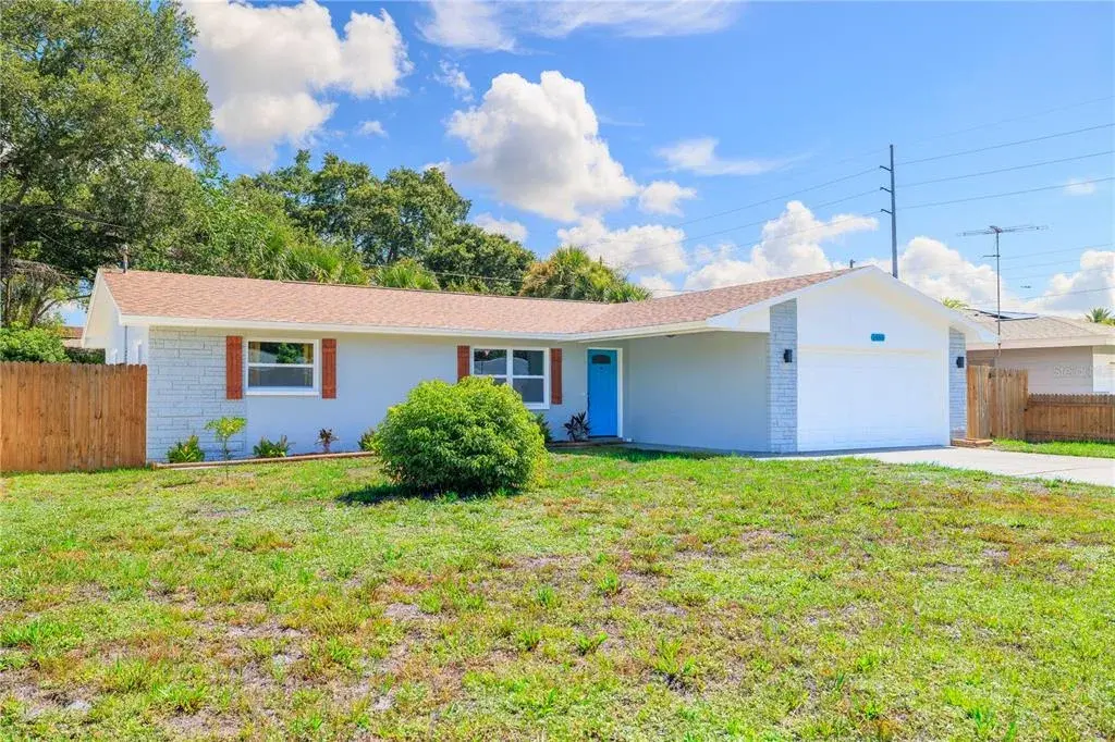 Property for sale at 1486 CAROLYN LANE, CLEARWATER, FL, 33755