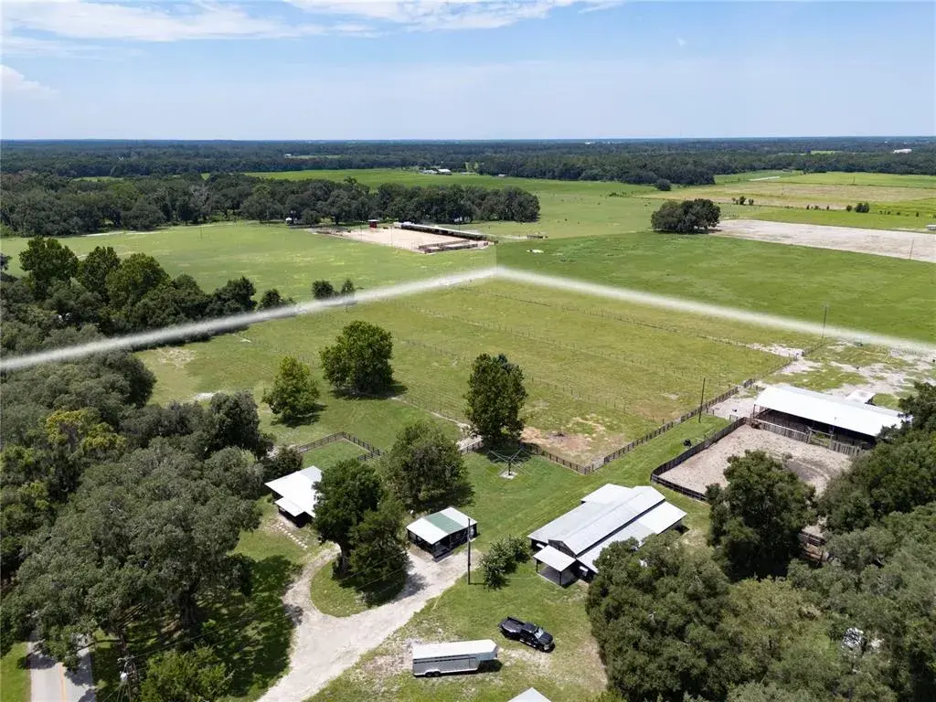 Property for sale at 17885 NE 2ND PLACE, WILLISTON, FL, 32696