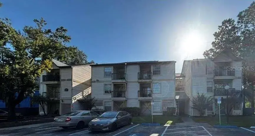 Property for sale at 1916 LAKE ATRIUMS CIRCLE UNIT 33, ORLANDO, FL, 32839