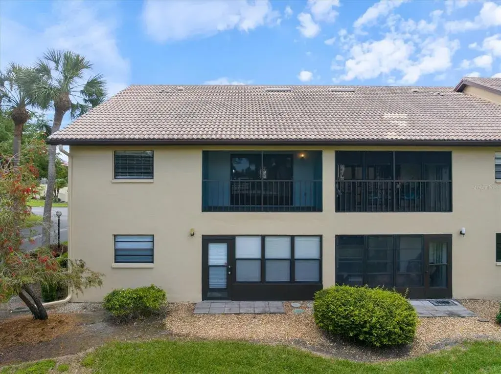 Property for sale at 335 THREE LAKES LANE UNIT B, VENICE, FL, 34285