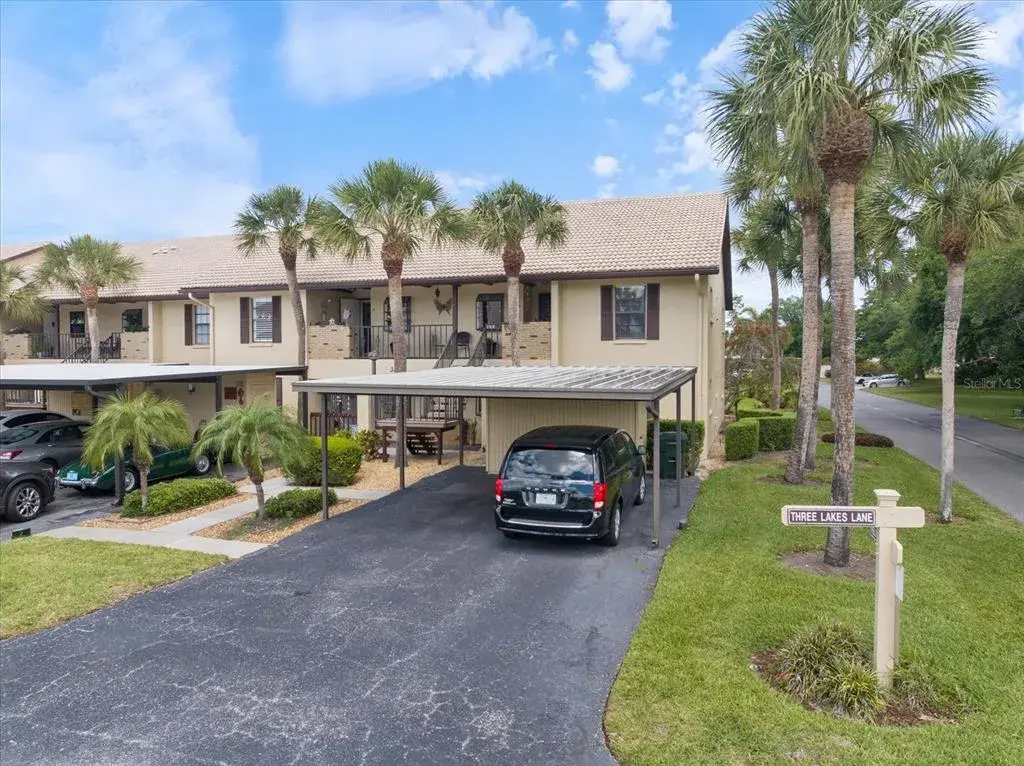 Property for sale at 335 THREE LAKES LANE UNIT B, VENICE, FL, 34285