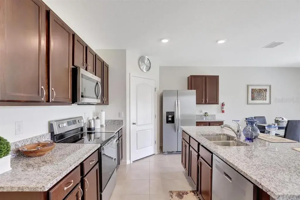 Kitchen2