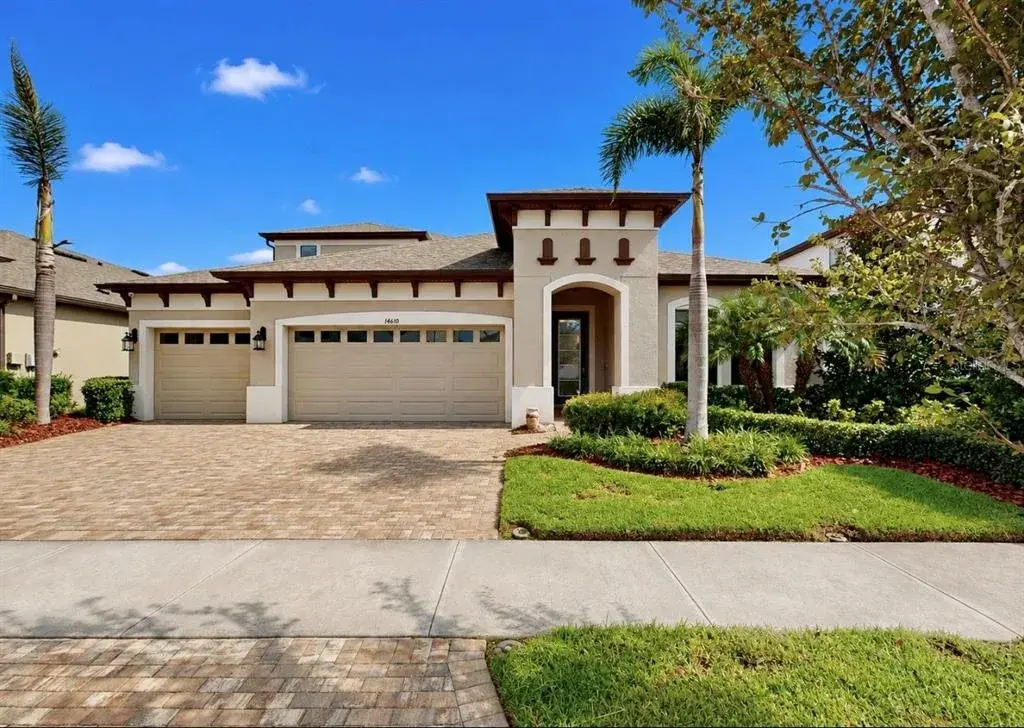Property for sale at 14610 RED CASTLE AVE, LITHIA, FL, 33547