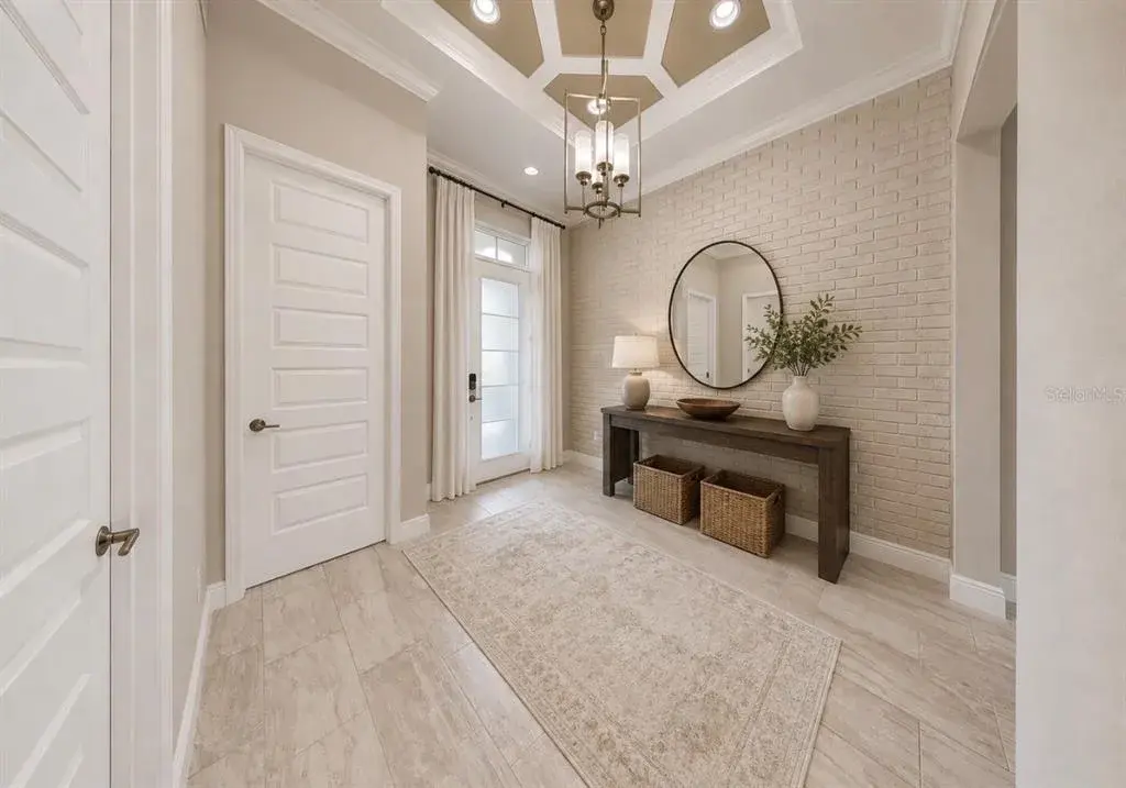 Property for sale at 14610 RED CASTLE AVE, LITHIA, FL, 33547