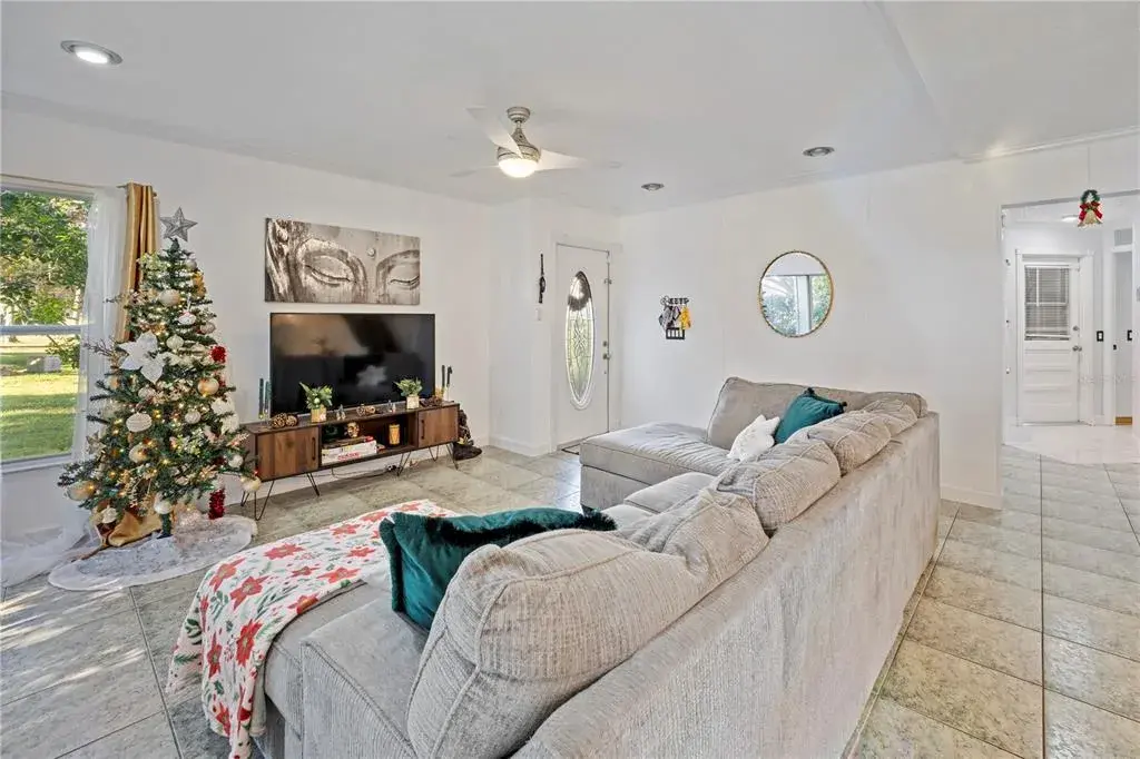 Property for sale at 2649 ALBION AVENUE, ORLANDO, FL, 32833