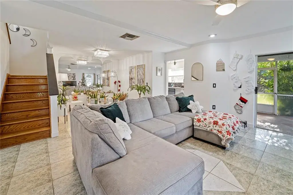 Property for sale at 2649 ALBION AVENUE, ORLANDO, FL, 32833
