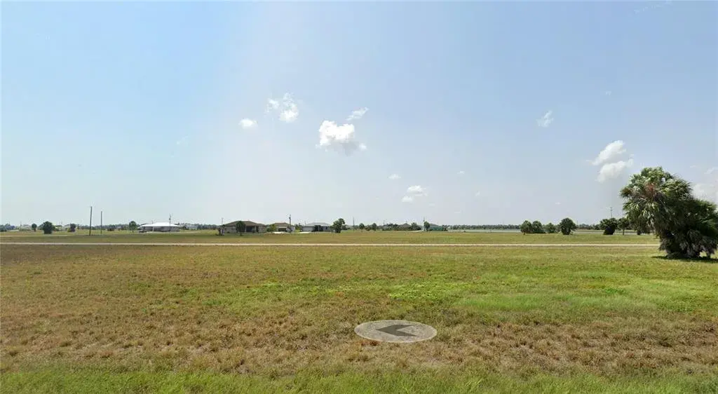 Property for sale at 7 SUNFLOWER LANE, PLACIDA, FL, 33946