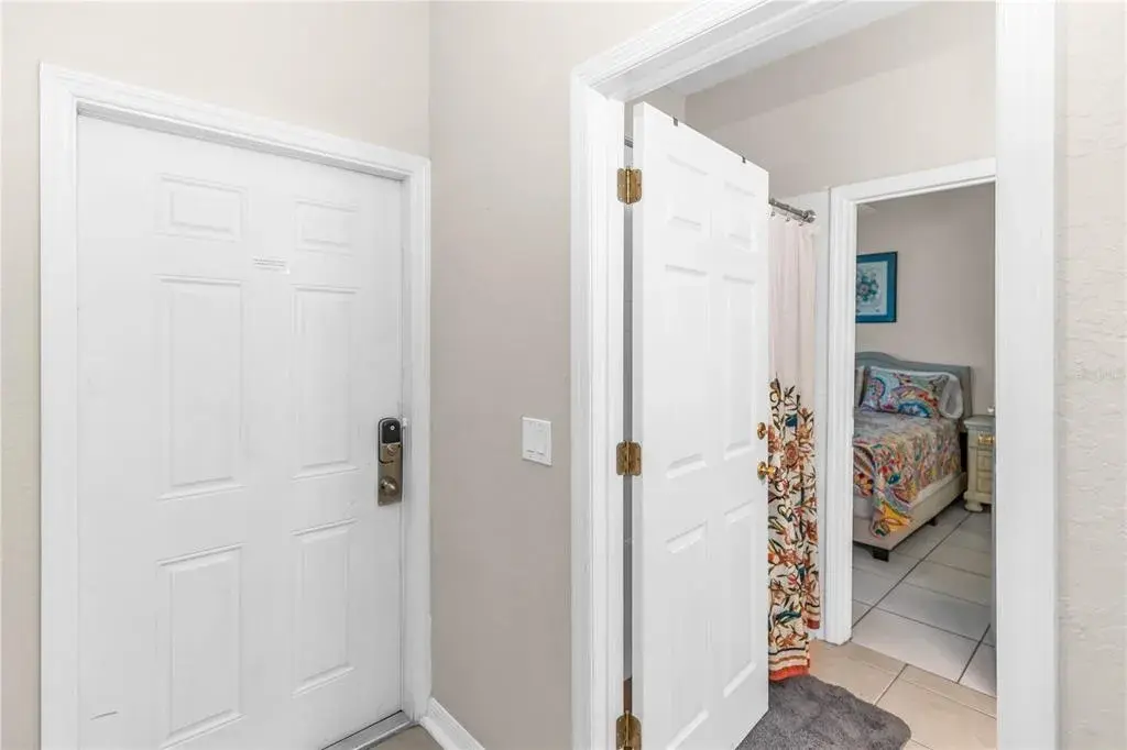 Property for sale at 712 CALABRIA AVENUE, DAVENPORT, FL, 33897